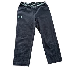 Under Armour Black Crop Fitted Athletic Pants - Girls